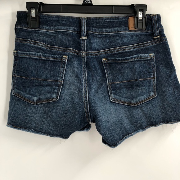 AMERICAN EAGLE Denim Jean Shorts Cutoff Stretch Denim 2 Women Raw Hem Distressed - Picture 4 of 6